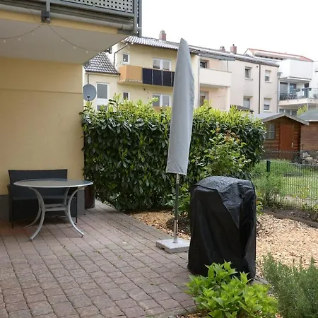 Exklusive Mit Garten Apartment